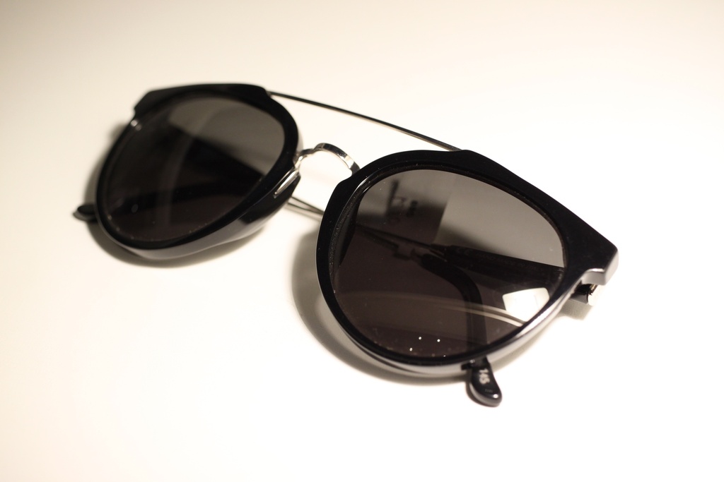 885 giaguaro black large sh